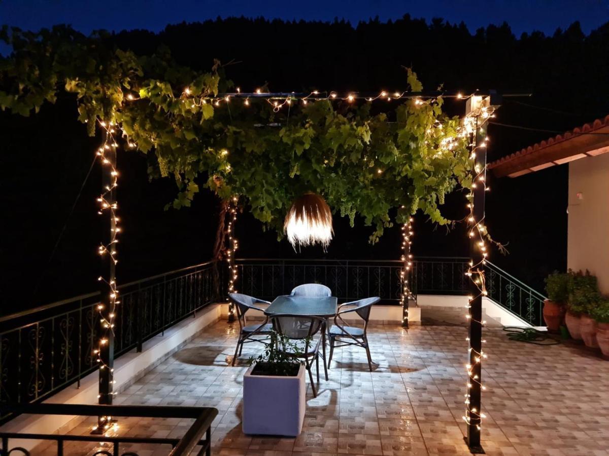Dream House Capturing The Magic Of Nature Vlachia Luaran gambar